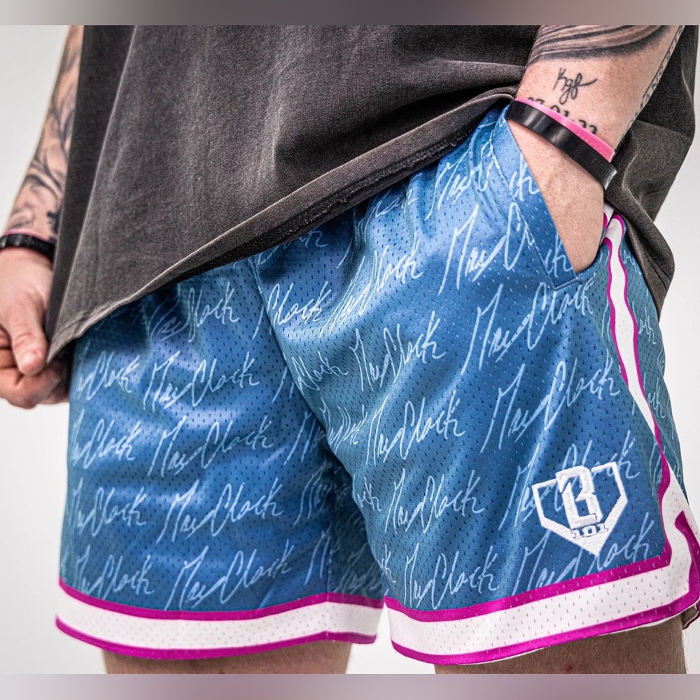 Max Clark Signature Shorts Blue Script Print Athletic Shorts  size M